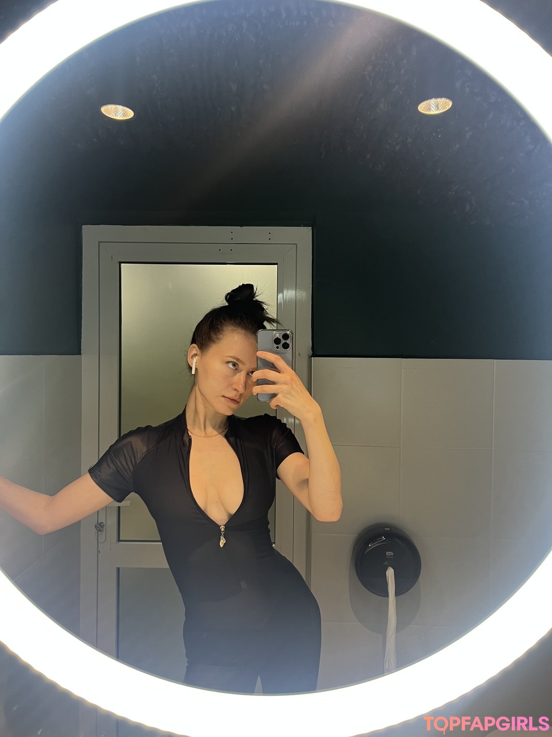 Foto desnuda filtrada de OnlyFans de Toma Efremova #301 Foto desnuda filtrada de OnlyFans de Toma Efremova #301