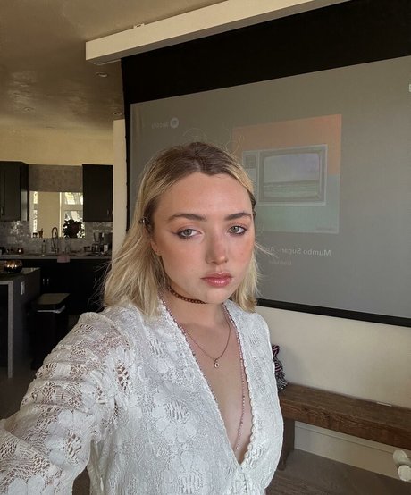 Foto desnuda filtrada de OnlyFans de Peyton List