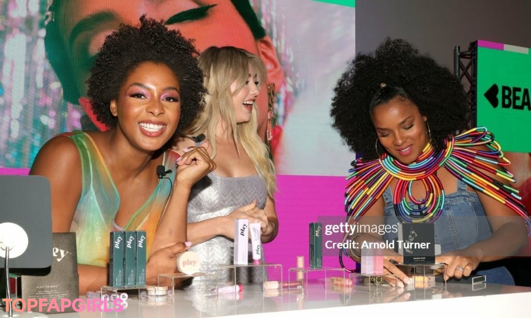 Foto desnuda filtrada de OnlyFans de Peyton List #538 Foto desnuda filtrada de OnlyFans de Peyton List #538