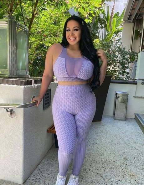 Latinamilfnyc