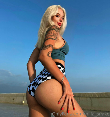 Milla_snake