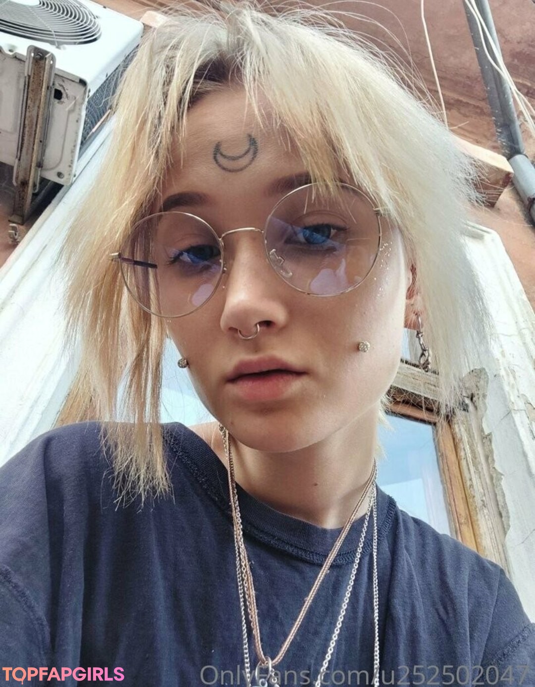 Foto desnuda filtrada de OnlyFans de Darkmoonrider #26 Foto desnuda filtrada de OnlyFans de Darkmoonrider #26