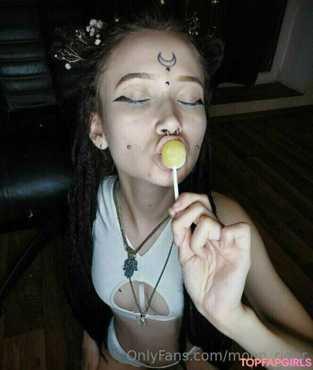 Foto desnuda filtrada de OnlyFans de Darkmoonrider #66 Foto desnuda filtrada de OnlyFans de Darkmoonrider #66