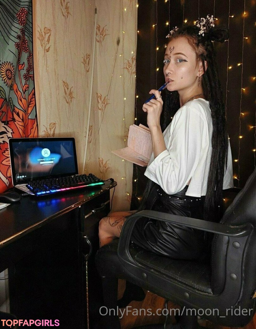 Foto desnuda filtrada de OnlyFans de Darkmoonrider #89 Foto desnuda filtrada de OnlyFans de Darkmoonrider #89
