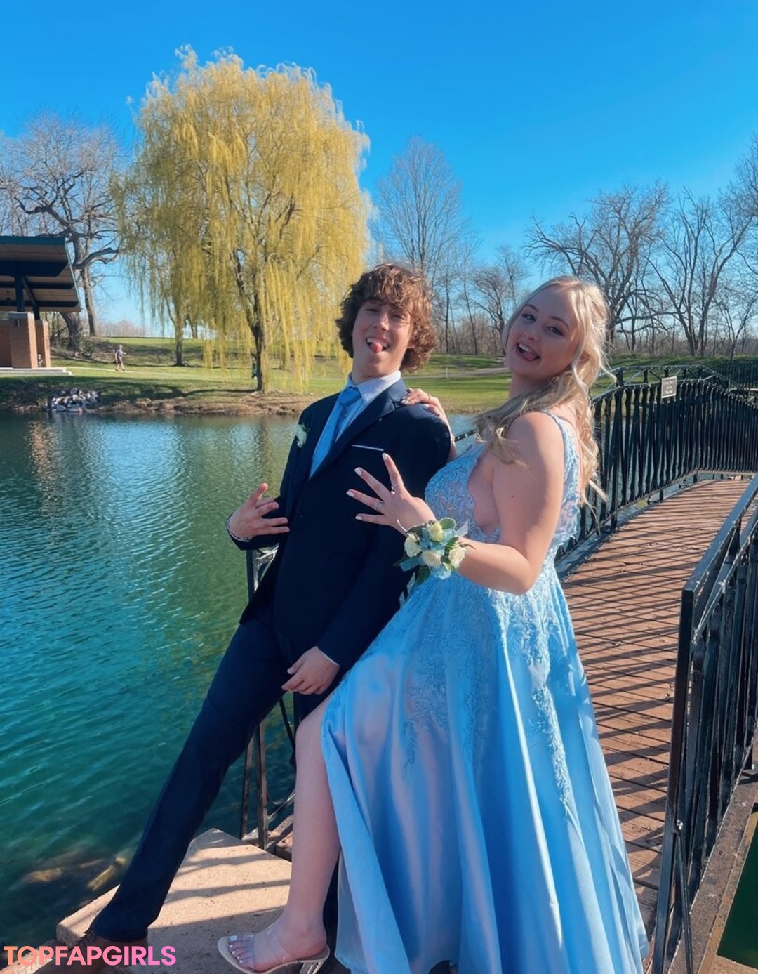 Foto desnuda filtrada de OnlyFans de Anya Truax #136 Foto desnuda filtrada de OnlyFans de Anya Truax #136