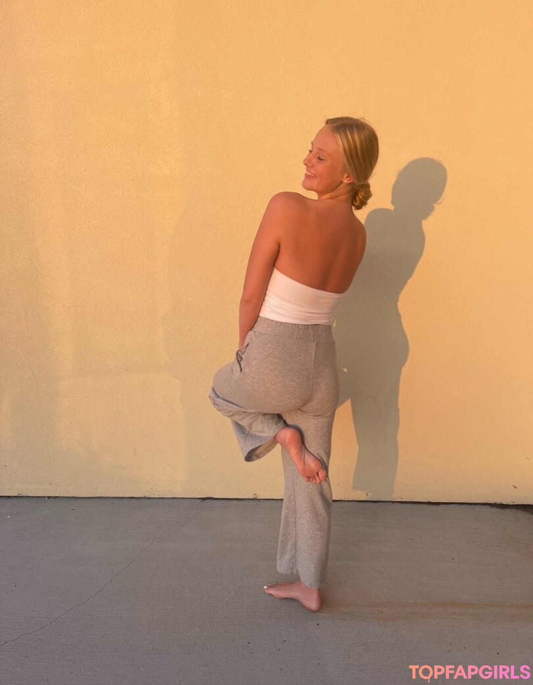 Foto desnuda filtrada de OnlyFans de Anya Truax #17 Foto desnuda filtrada de OnlyFans de Anya Truax #17