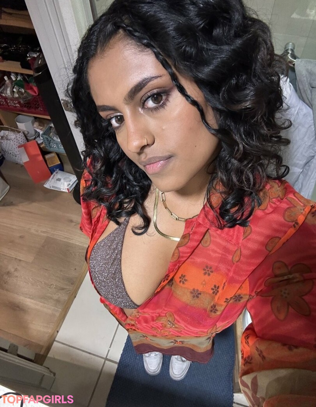 Foto desnuda filtrada de OnlyFans de Yamini Nambimadom #26 Foto desnuda filtrada de OnlyFans de Yamini Nambimadom #26