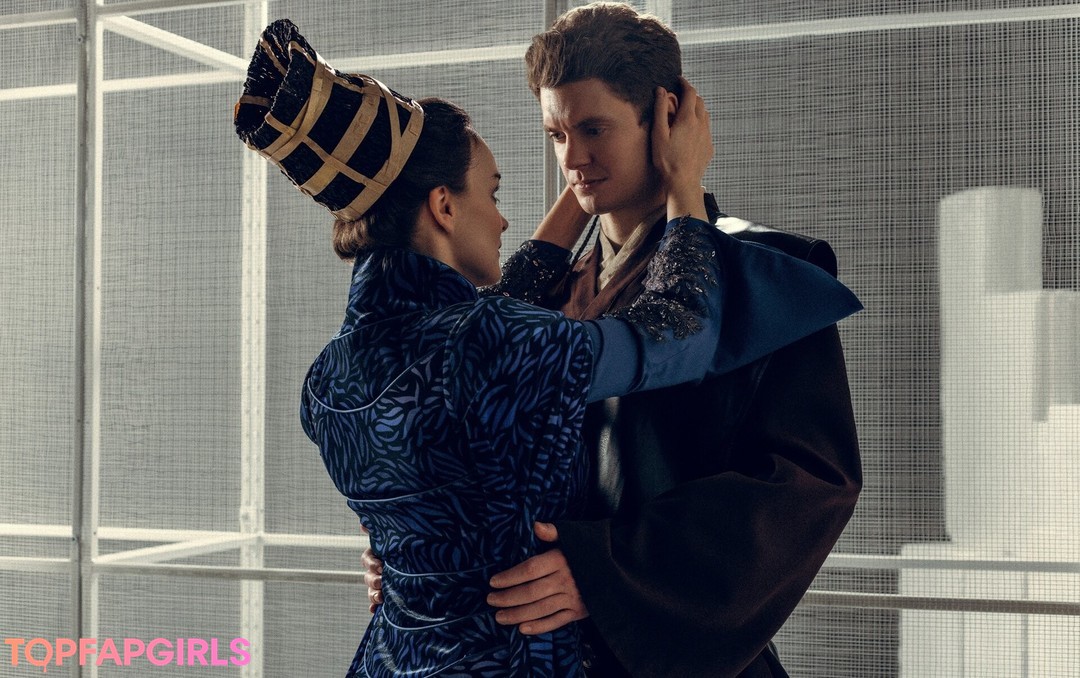 Foto desnuda filtrada de OnlyFans de Sophie Katssby #700 Foto desnuda filtrada de OnlyFans de Sophie Katssby #700