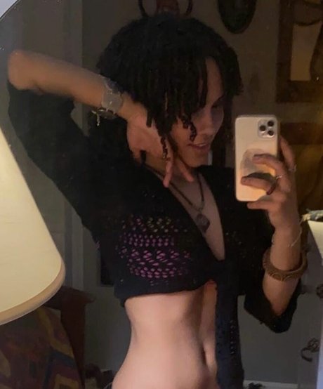 Foto desnuda filtrada de OnlyFans de Aaliyeezy