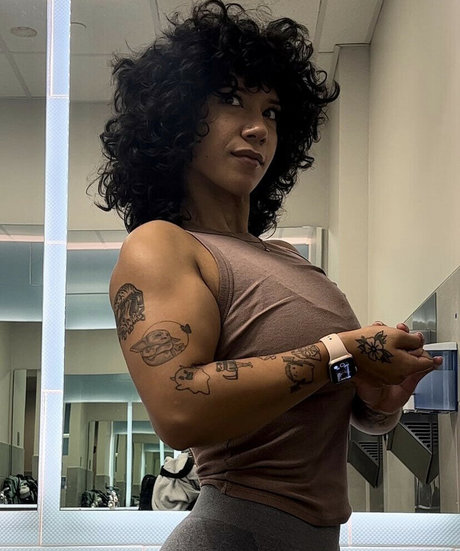 Foto desnuda filtrada de OnlyFans de Builtbritt