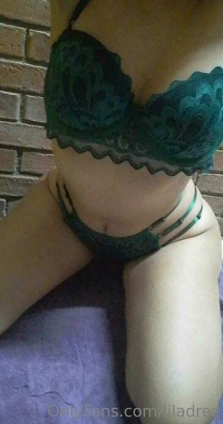 Foto desnuda filtrada de OnlyFans de Liladrez