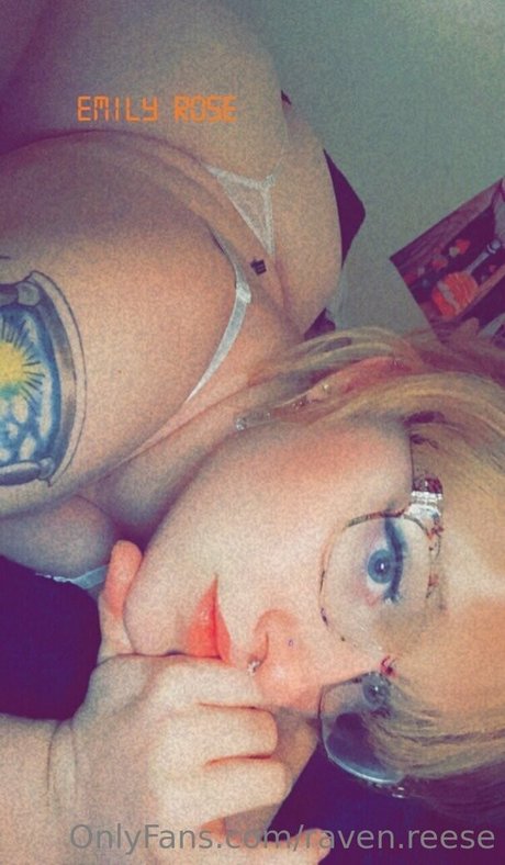 Foto desnuda filtrada de OnlyFans de Coralineleclaire