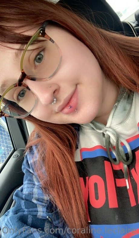 Foto desnuda filtrada de OnlyFans de Coralineleclaire