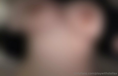 Foto desnuda filtrada de OnlyFans de Playwithstellax