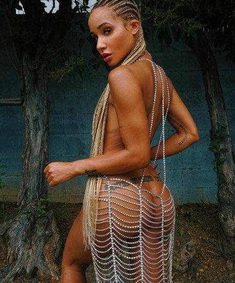 Tanaya Henry