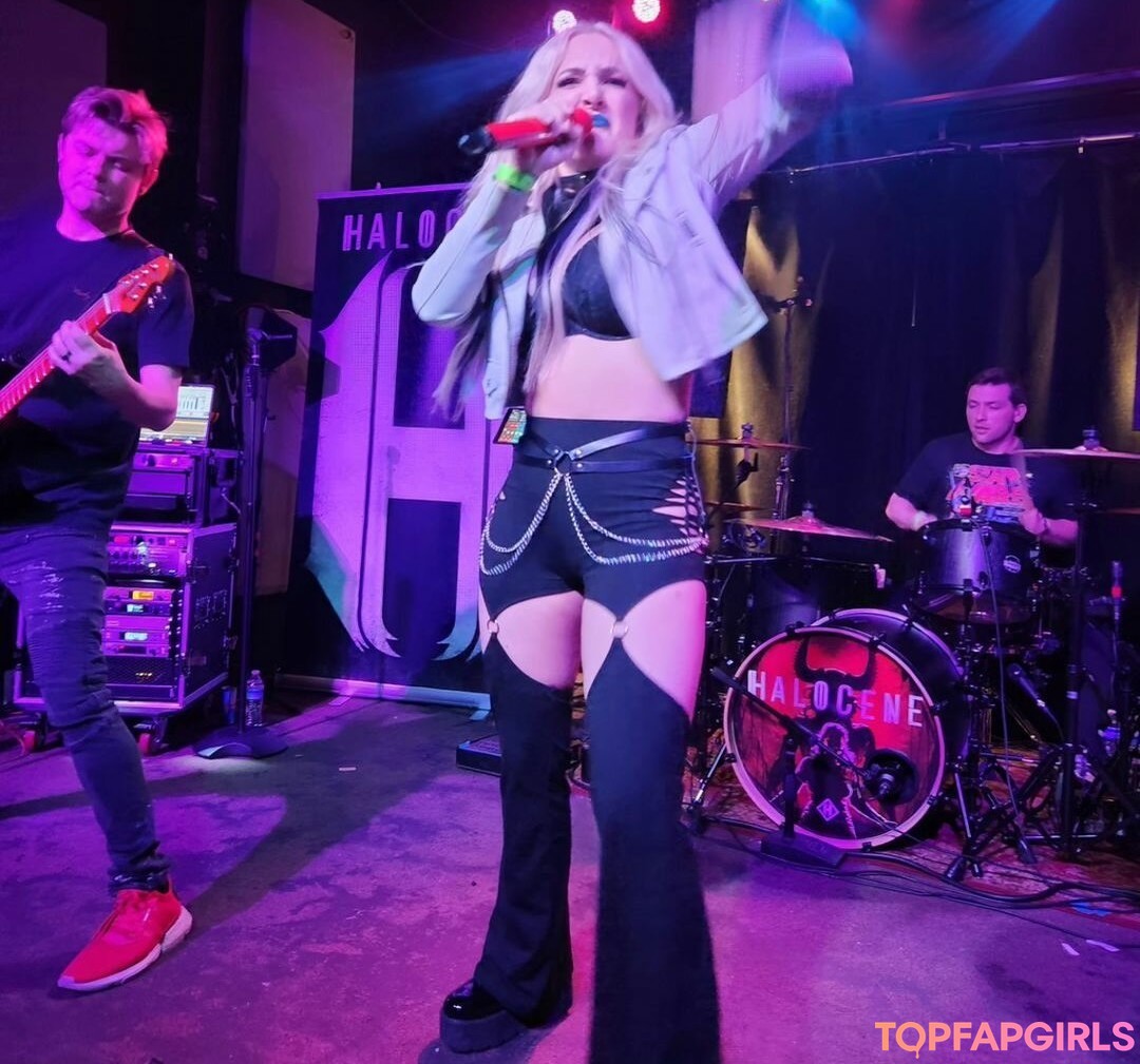 Foto desnuda filtrada de OnlyFans de Addie Nicole Amick #87 Foto desnuda filtrada de OnlyFans de Addie Nicole Amick #87