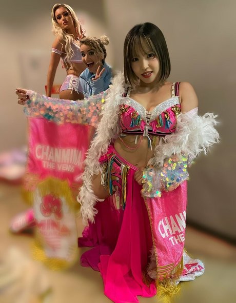 Mina Shirakawa