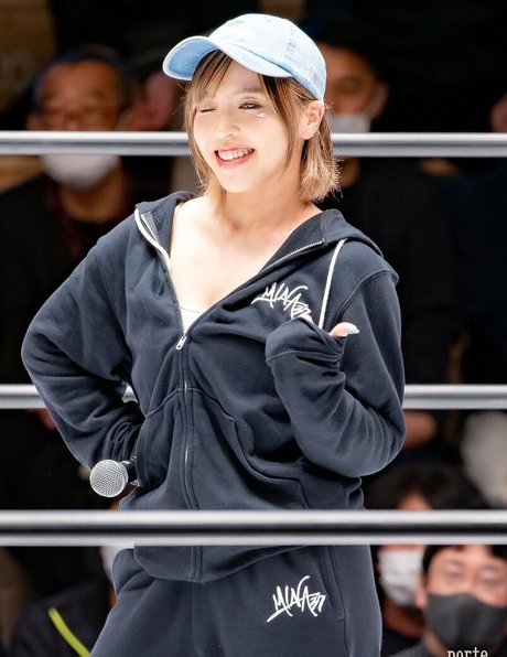 Mina Shirakawa