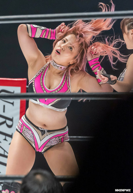 Mina Shirakawa