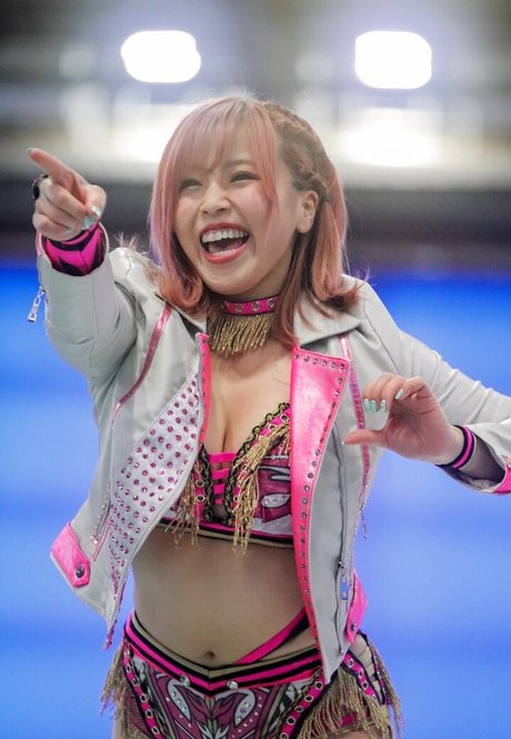 Mina Shirakawa