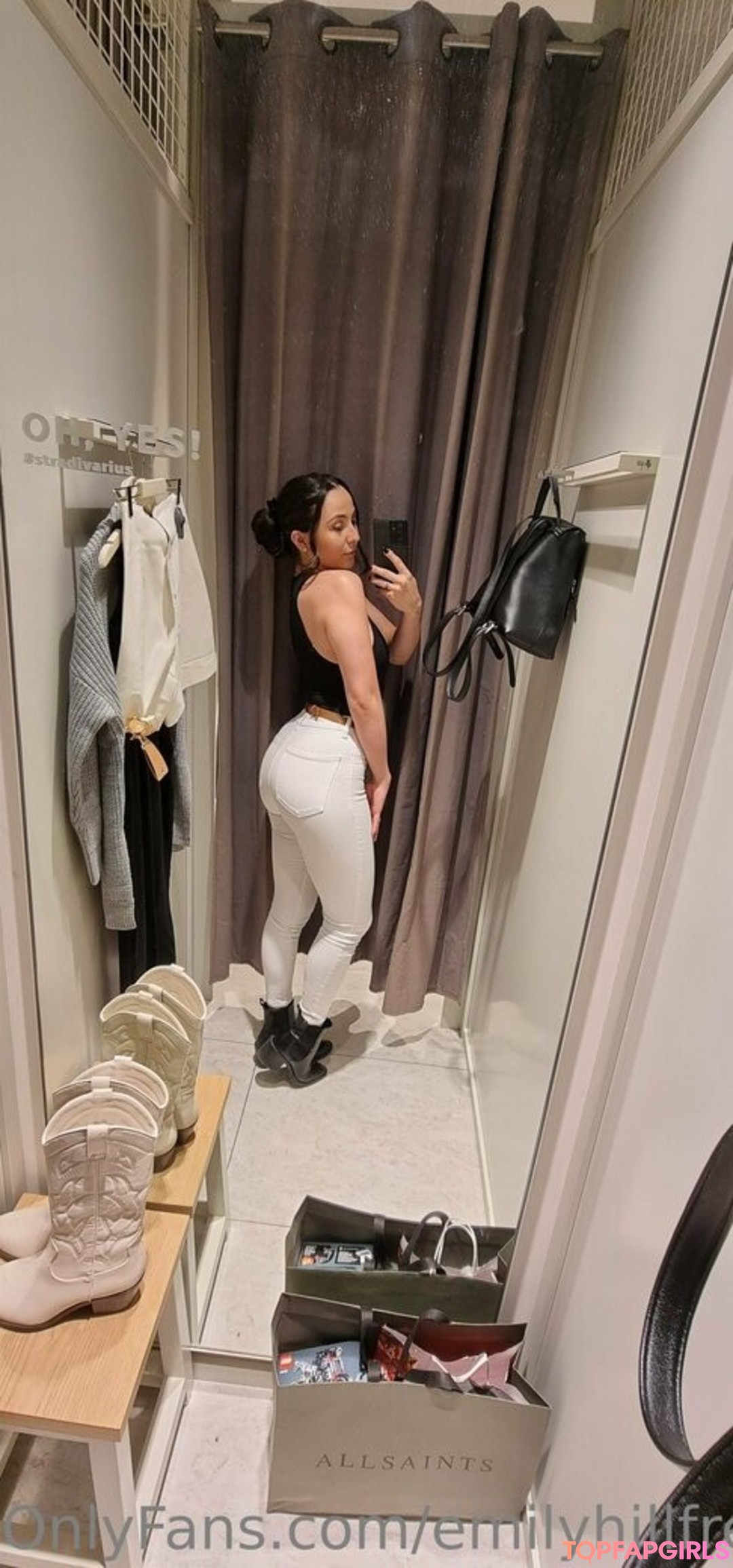 Foto desnuda filtrada de OnlyFans de Emilyhillfree #225 Foto desnuda filtrada de OnlyFans de Emilyhillfree #225