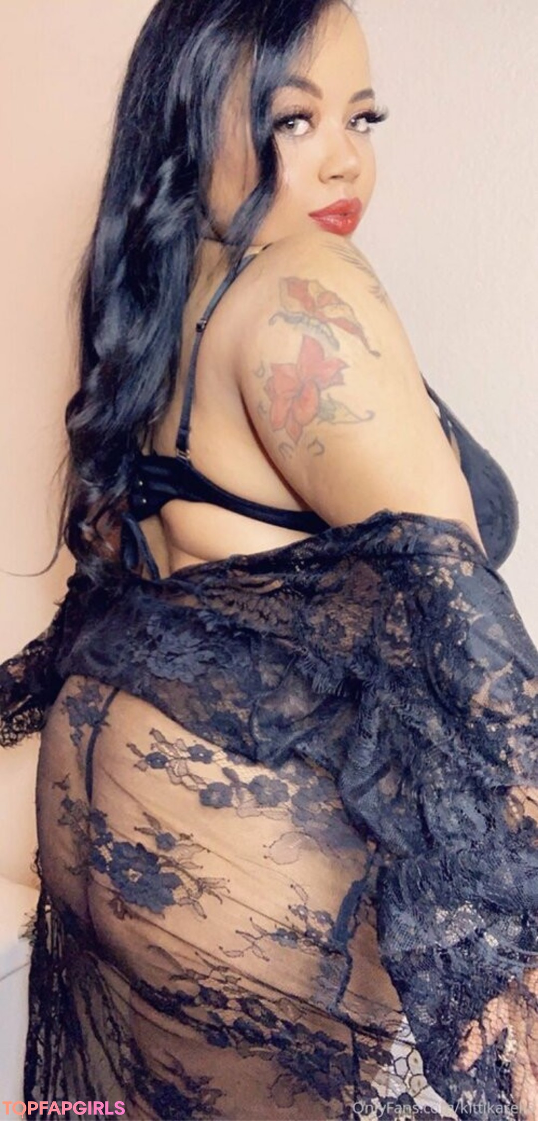Foto desnuda filtrada de OnlyFans de Kittikarella #67 Foto desnuda filtrada de OnlyFans de Kittikarella #67
