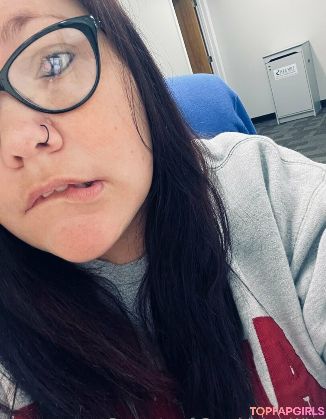 Foto desnuda filtrada de OnlyFans de Coochielouwho #85 Foto desnuda filtrada de OnlyFans de Coochielouwho #85