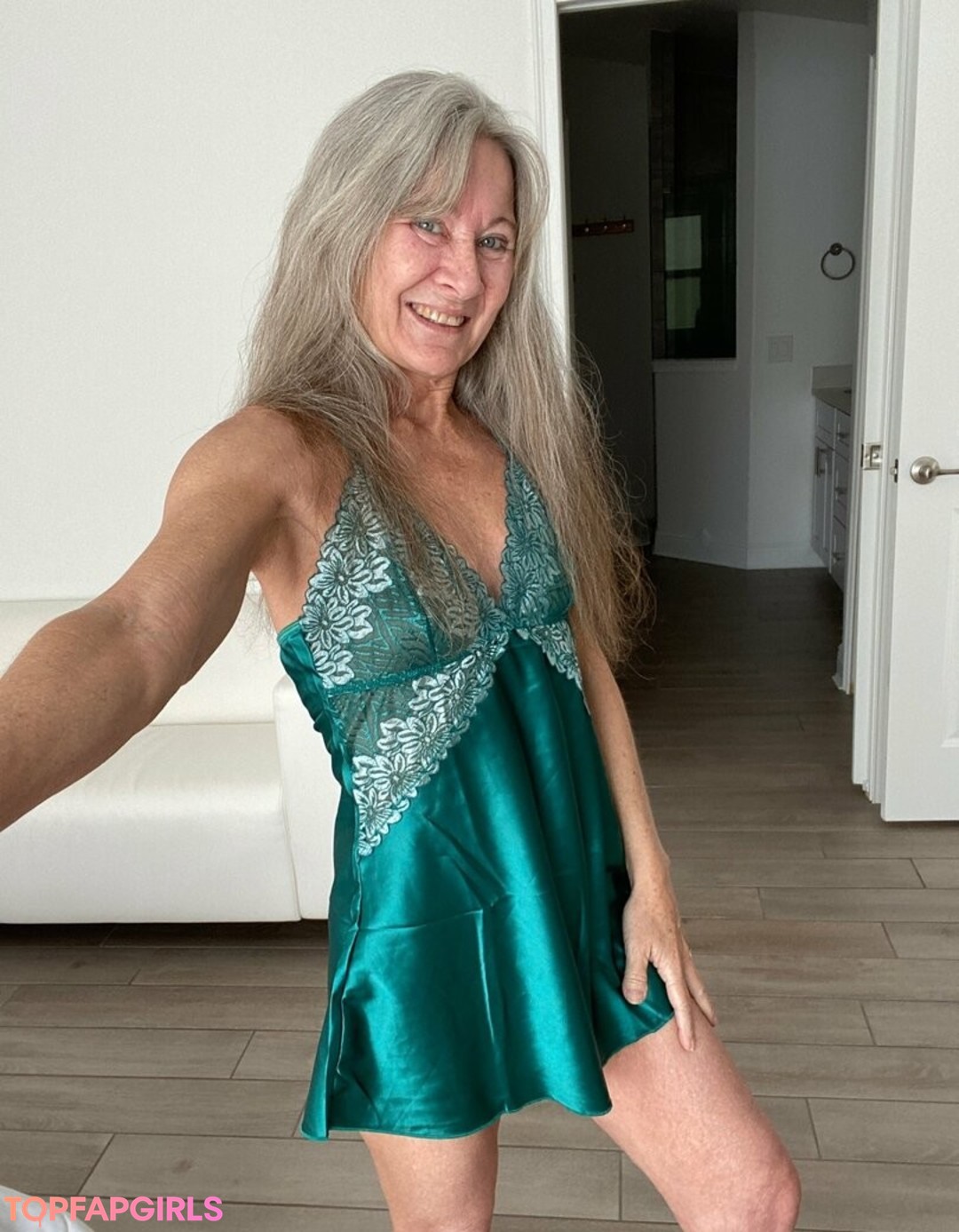 Foto desnuda filtrada de OnlyFans de Theleilanilei #296 Foto desnuda filtrada de OnlyFans de Theleilanilei #296