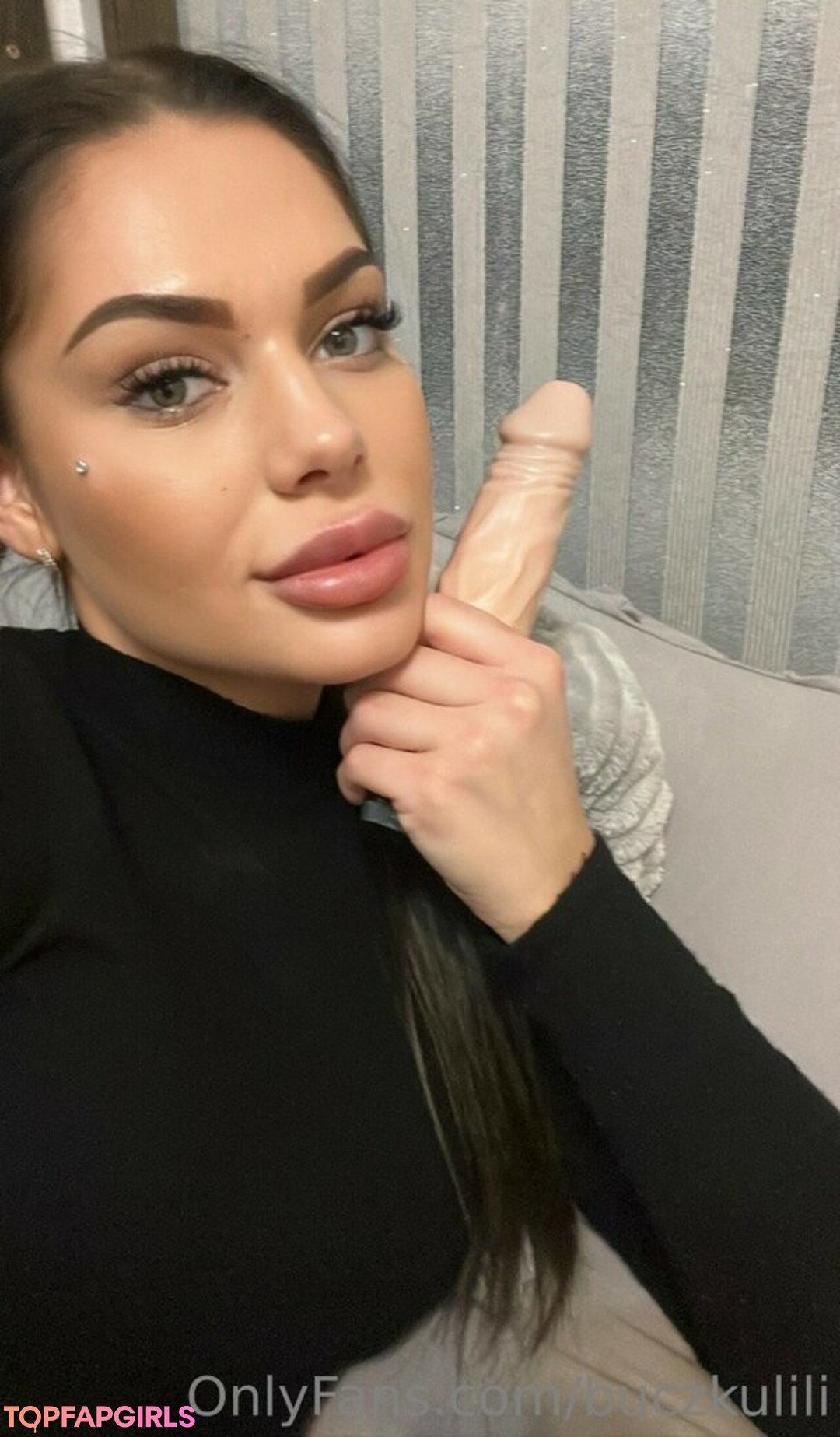 Foto desnuda filtrada de OnlyFans de Buczku Lili #74 Foto desnuda filtrada de OnlyFans de Buczku Lili #74