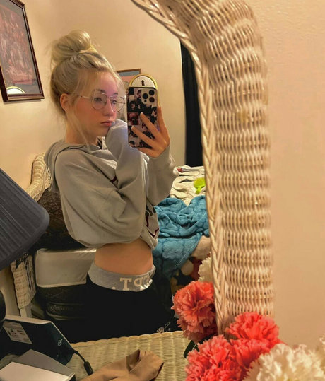 Foto desnuda filtrada de OnlyFans de Hannadrake