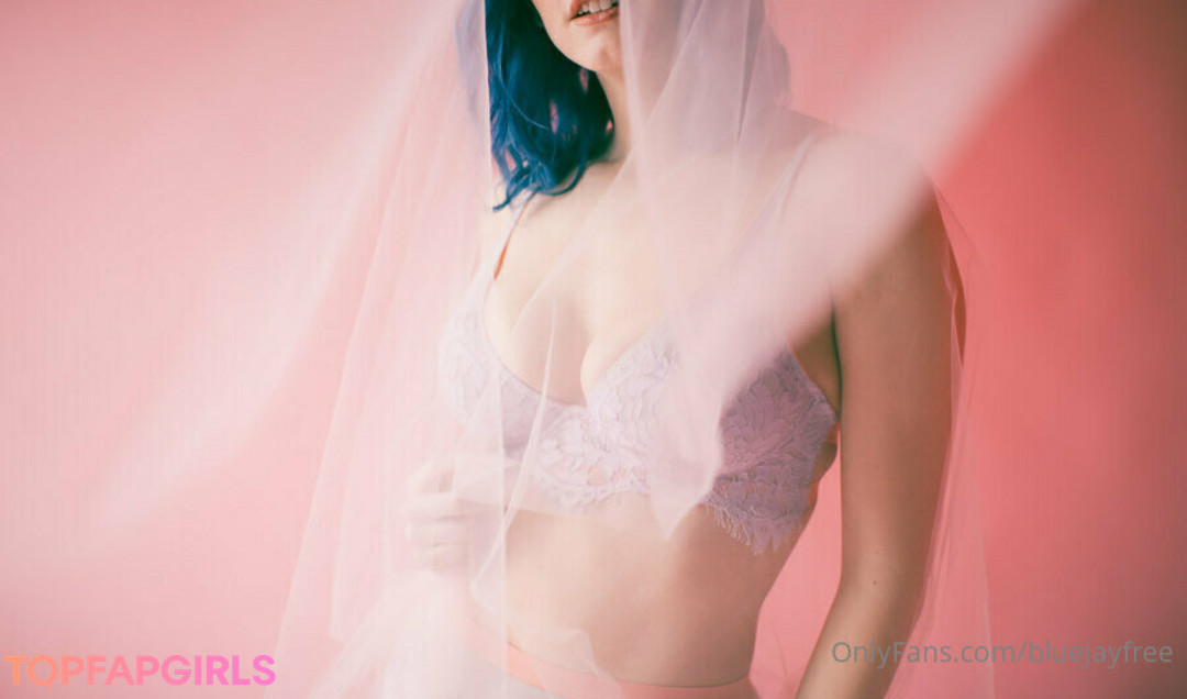 Foto desnuda filtrada de OnlyFans de Bluejayfree #102 Foto desnuda filtrada de OnlyFans de Bluejayfree #102