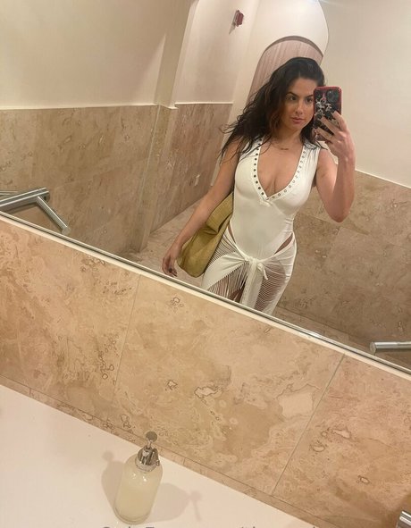 Foto desnuda filtrada de OnlyFans de Theenchantressb