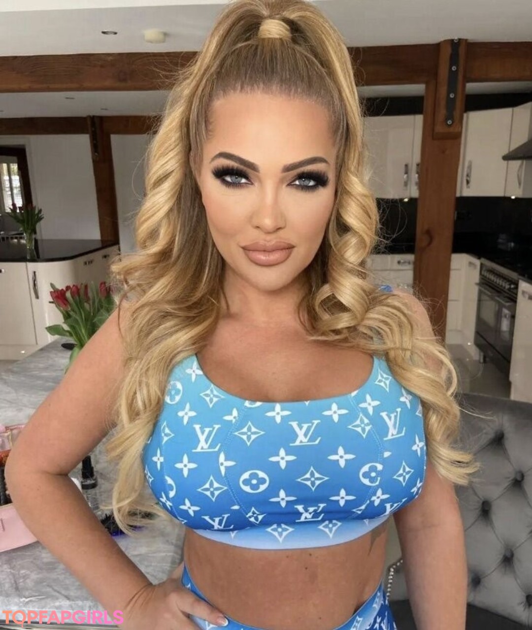 Foto desnuda filtrada de OnlyFans de Aisleyne Horganwallace #104 Foto desnuda filtrada de OnlyFans de Aisleyne Horganwallace #104