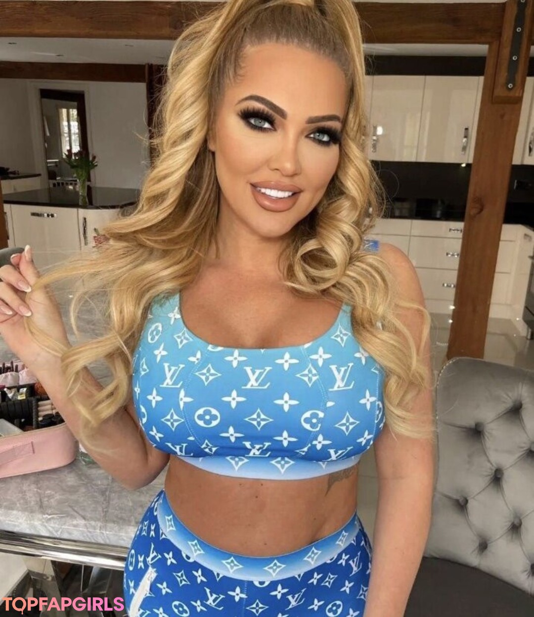 Foto desnuda filtrada de OnlyFans de Aisleyne Horganwallace #107 Foto desnuda filtrada de OnlyFans de Aisleyne Horganwallace #107
