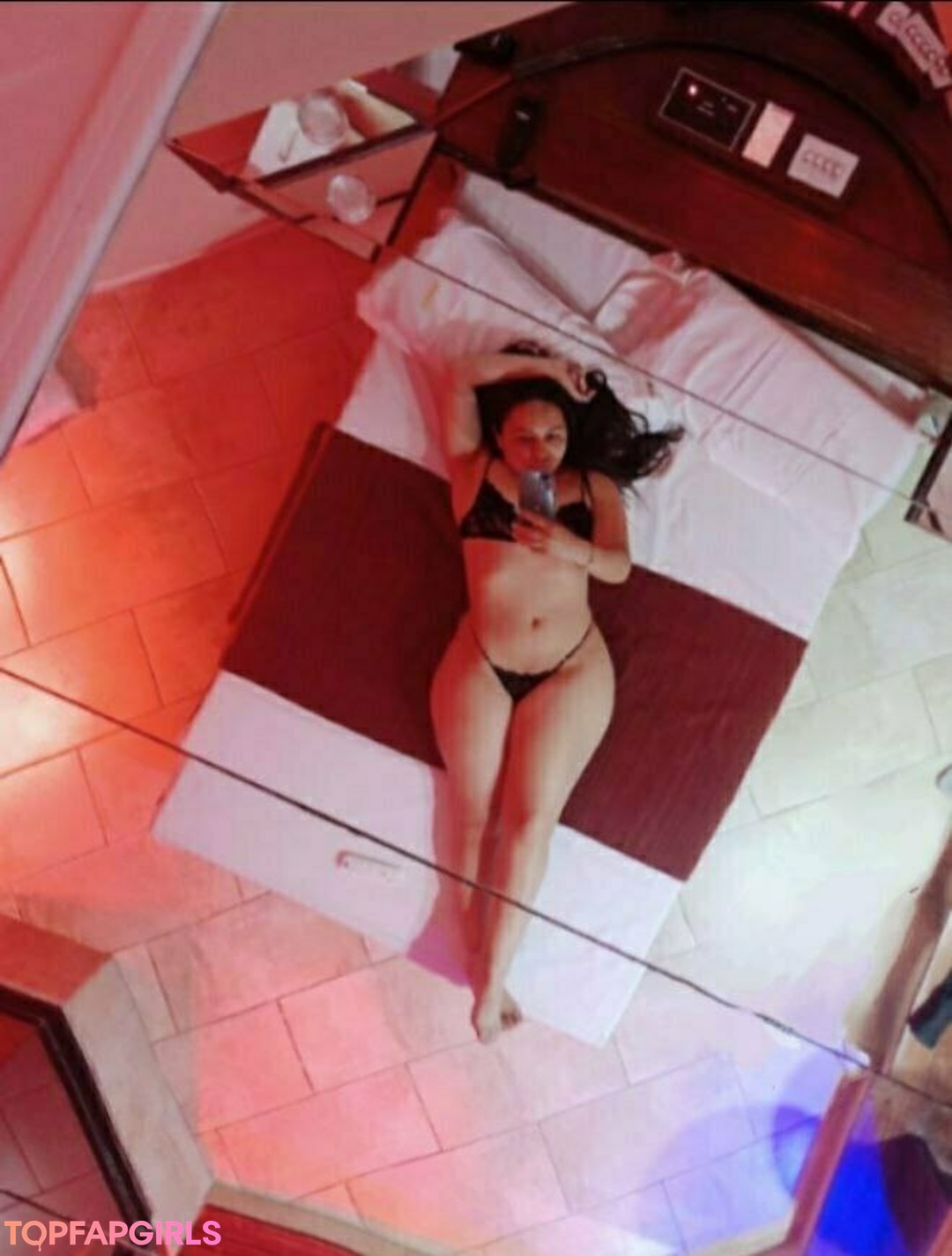 Foto desnuda filtrada de OnlyFans de Alicebakerr #41 Foto desnuda filtrada de OnlyFans de Alicebakerr #41