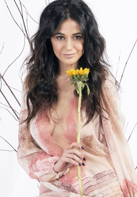 Foto desnuda filtrada de OnlyFans de Emmanuelle Chriqui