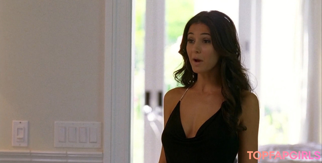 Foto desnuda filtrada de OnlyFans de Emmanuelle Chriqui #212 Foto desnuda filtrada de OnlyFans de Emmanuelle Chriqui #212