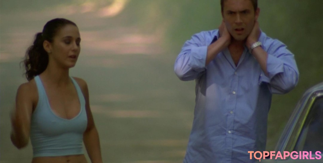 Foto desnuda filtrada de OnlyFans de Emmanuelle Chriqui #324 Foto desnuda filtrada de OnlyFans de Emmanuelle Chriqui #324