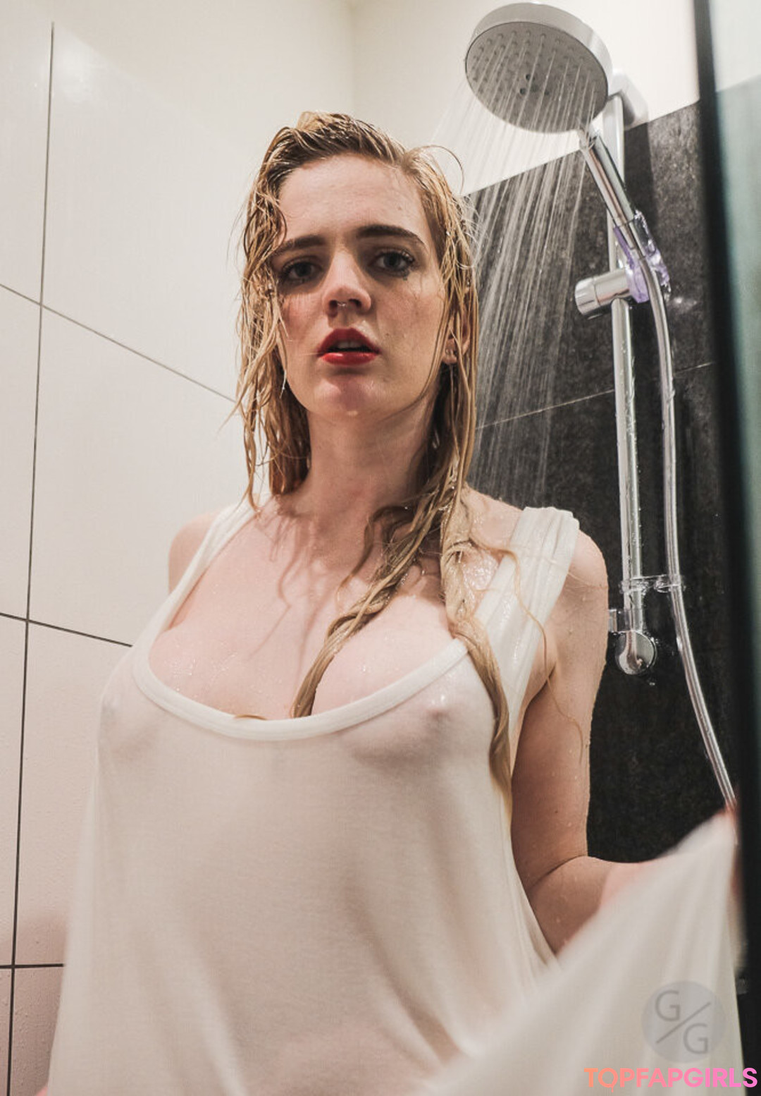 Foto desnuda filtrada de OnlyFans de Houseofrae #256 Foto desnuda filtrada de OnlyFans de Houseofrae #256