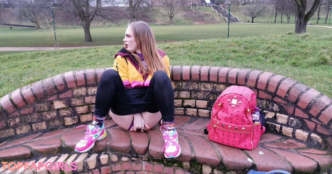 Foto desnuda filtrada de OnlyFans de Houseofrae #98 Foto desnuda filtrada de OnlyFans de Houseofrae #98