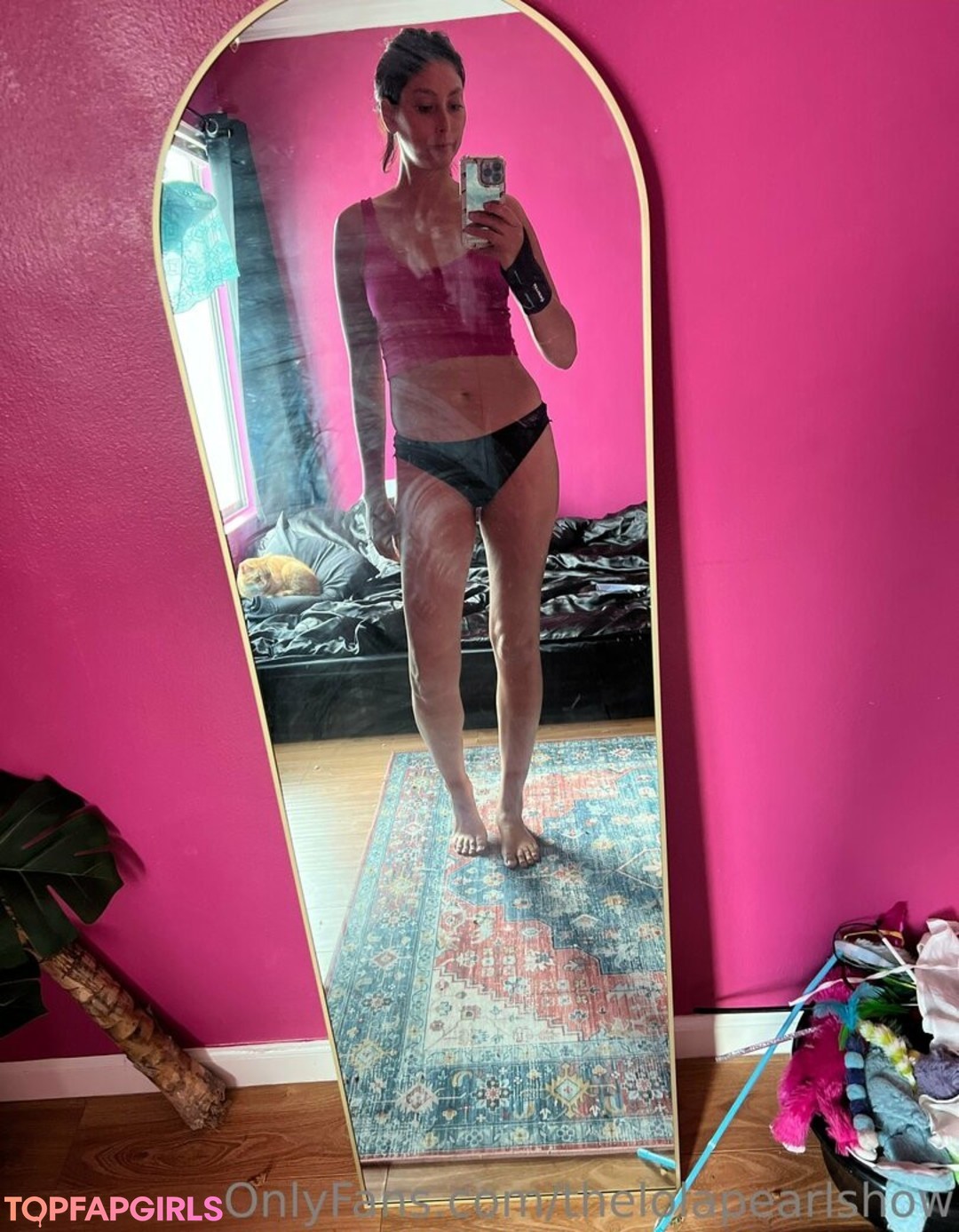 Foto desnuda filtrada de OnlyFans de Thelolapearlshow #21 Foto desnuda filtrada de OnlyFans de Thelolapearlshow #21