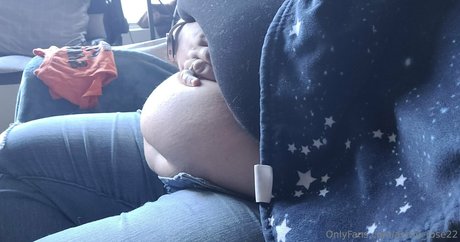 Foto desnuda filtrada de OnlyFans de Astridrose22