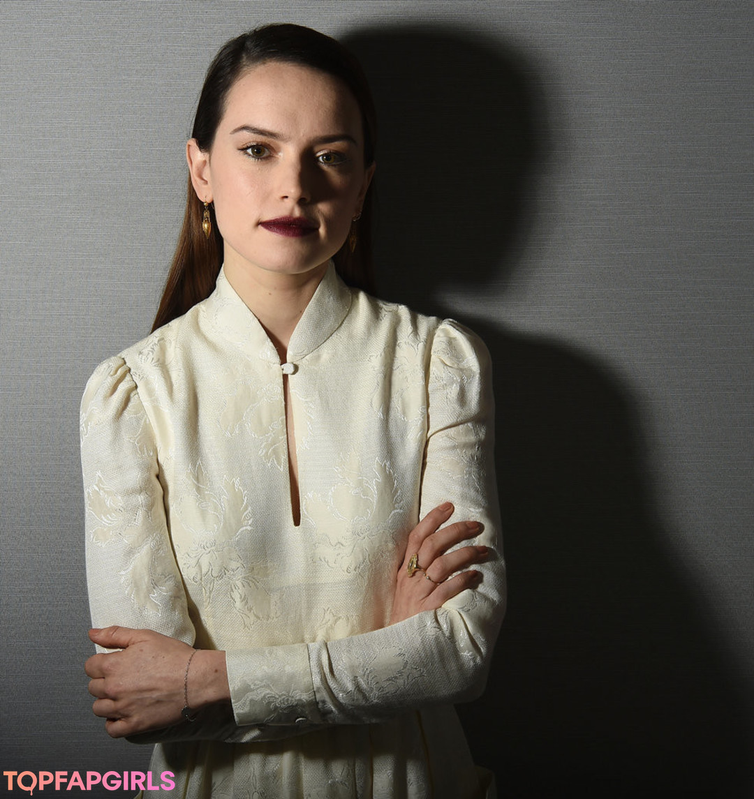 Foto desnuda filtrada de OnlyFans de Daisy Ridley #69 Foto desnuda filtrada de OnlyFans de Daisy Ridley #69