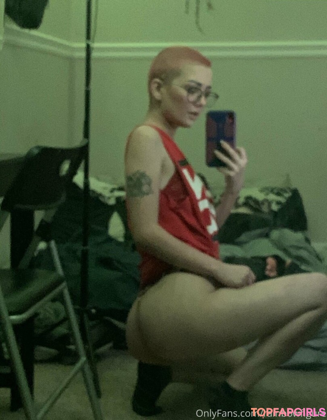 Foto desnuda filtrada de OnlyFans de Underboobgoddess #47 Foto desnuda filtrada de OnlyFans de Underboobgoddess #47