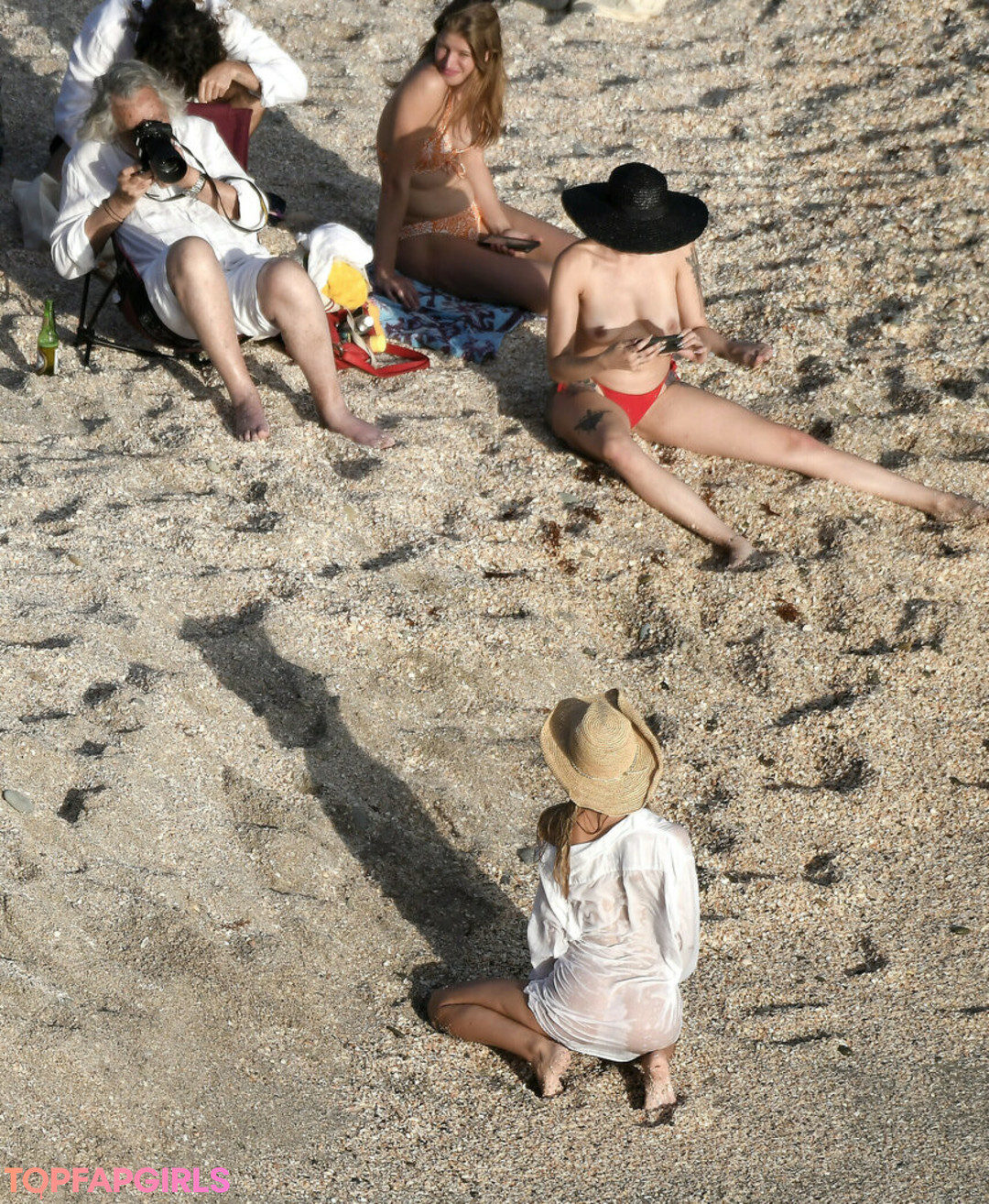 Foto desnuda filtrada de OnlyFans de Alexis Ren #291 Foto desnuda filtrada de OnlyFans de Alexis Ren #291