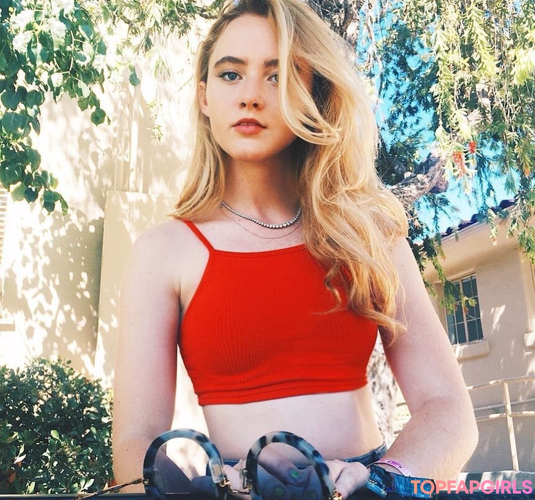 Foto desnuda filtrada de OnlyFans de Kathrynton #4 Foto desnuda filtrada de OnlyFans de Kathrynton #4