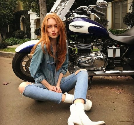 Holly Hicks