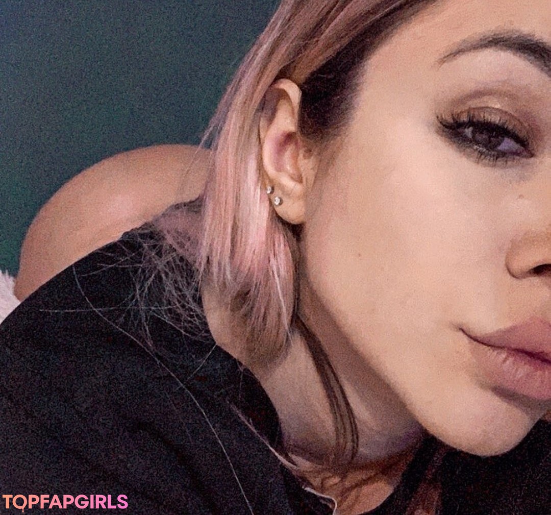 Foto desnuda filtrada de OnlyFans de Anna Kostenko #45 Foto desnuda filtrada de OnlyFans de Anna Kostenko #45