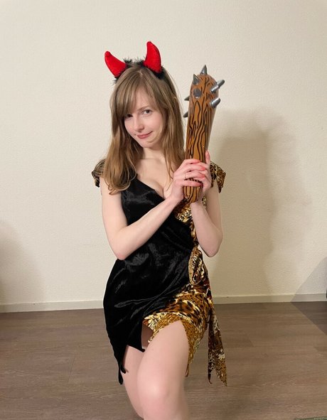 Foto desnuda filtrada de OnlyFans de Ella Freya