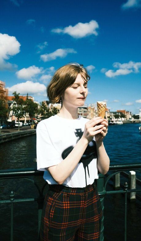 Ella Freya